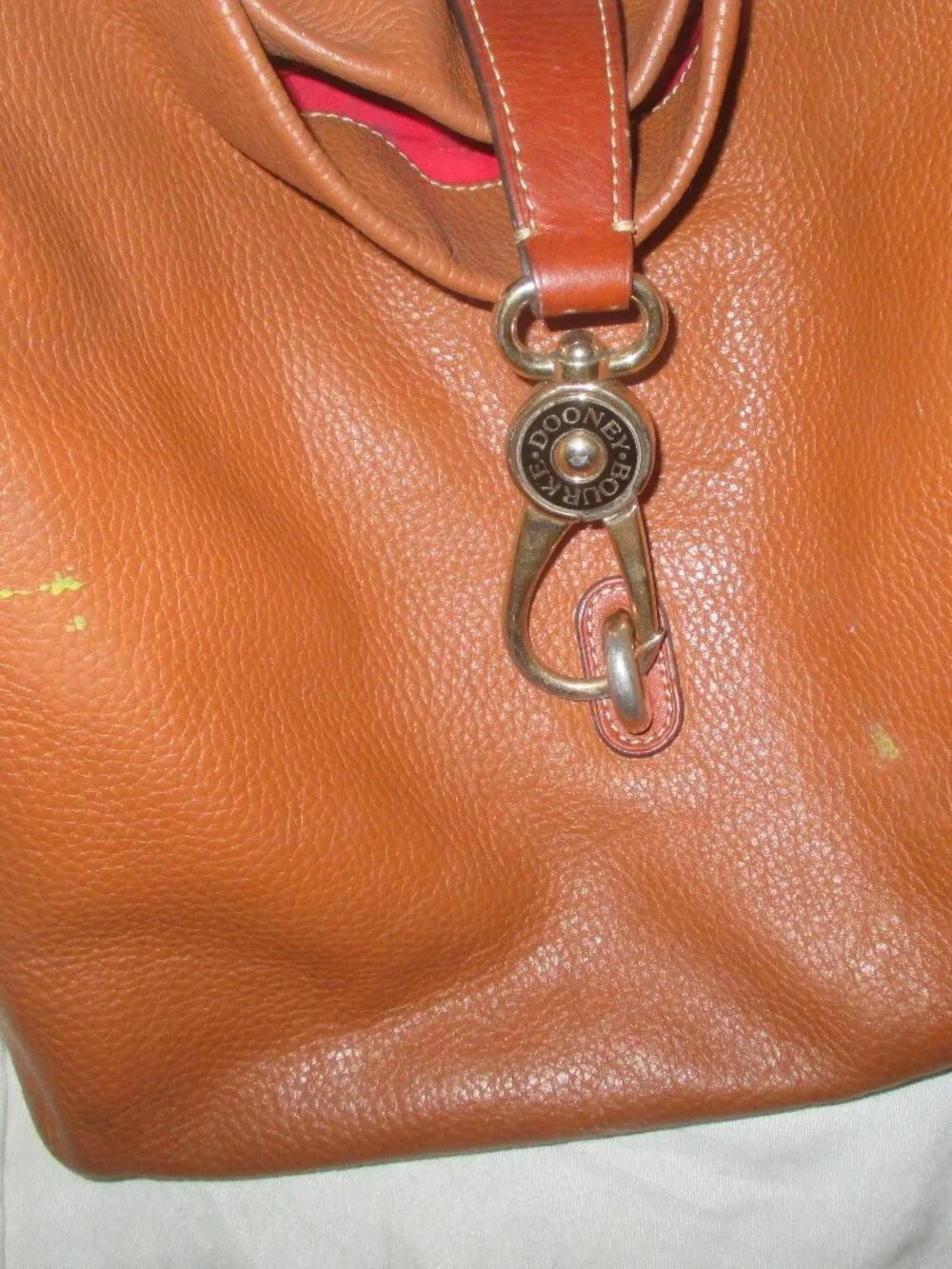 Dooney & Bourke Pebble Leather Lock Logo Caramel Hobo Bag Purse Footed